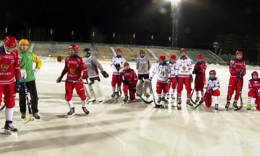 В Архангельске в эти дни проходит тренировочный сбор молодёжной команды России по хоккею с мячом