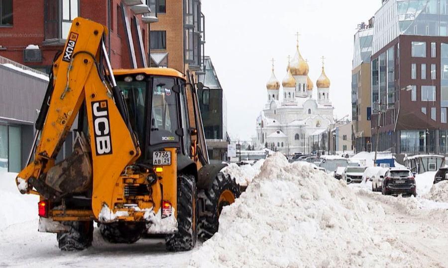 Прошедшая неделя в Архангельске ознаменовалась борьбой со стихией — город оказался в снежном плену