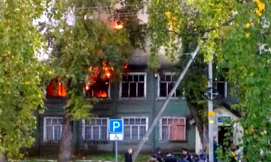 Житель Плесецкого района пойдет под суд за поджог здания администрации
