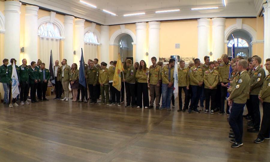 В Архангельске наградили бойцов межрегионального студенческого отряда «Новодвинская крепость»