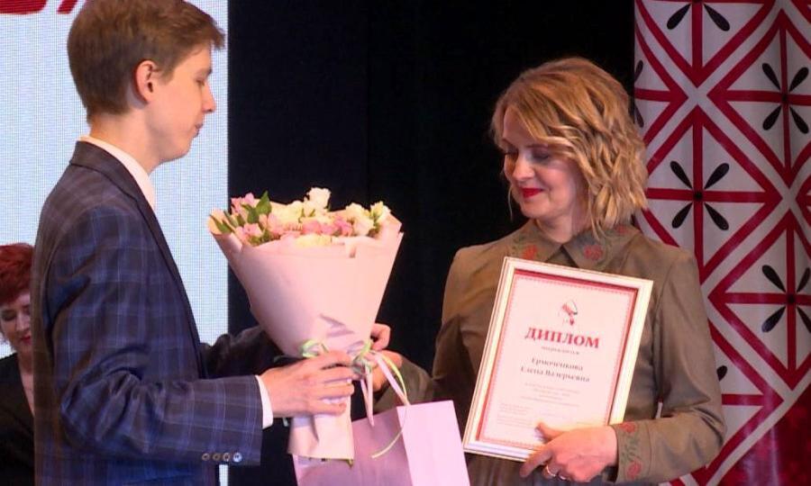 В Архангельске назвали имена победительниц конкурса "Женщина года 2022"