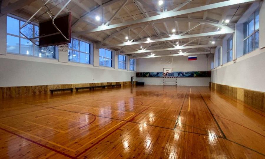В Вельской спортивной школе отремонтировали зал